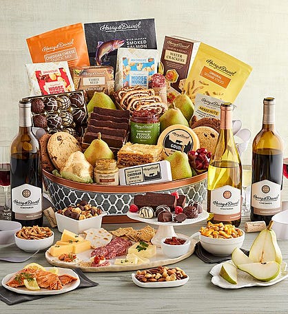 Deluxe Hearthside Gift Basket with Wine 